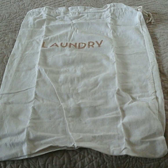 NWOT travel case with bags - Picture 2 of 7